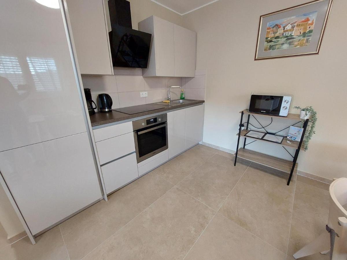 Seashells Apartments Tribunj Tribalj Zewnętrze zdjęcie