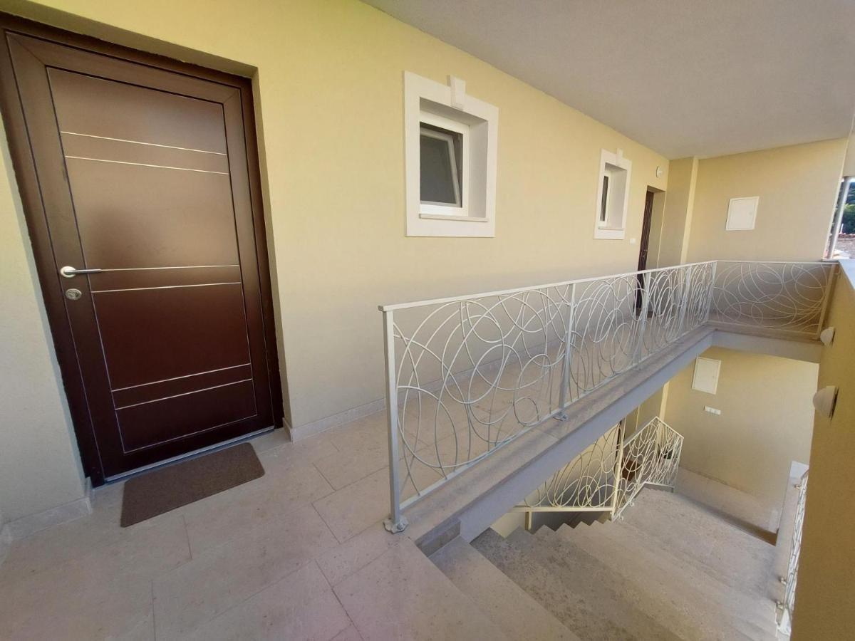 Seashells Apartments Tribunj Tribalj Zewnętrze zdjęcie