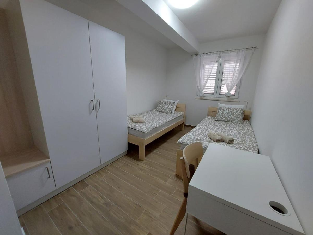 Seashells Apartments Tribunj Tribalj Zewnętrze zdjęcie